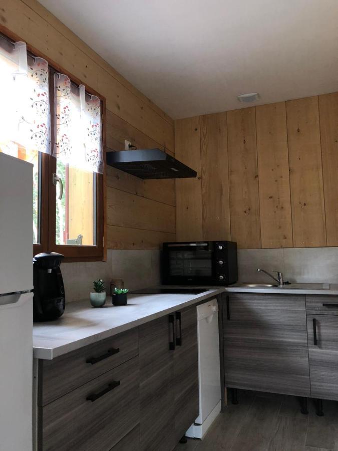 Les Chalets De La Garenne La Ferté-Beauharnais 外观 照片
